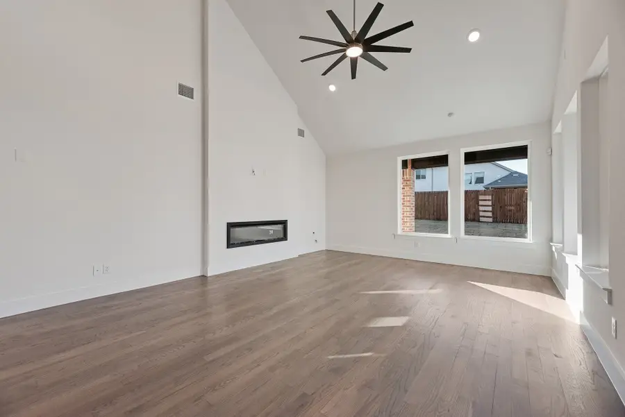 7440 Pondview Lane, Fort Worth, TX 76123 - Image #3