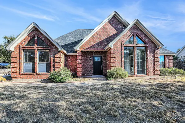 7508 Lake Highlands Drive, Fort Worth, TX 76179
