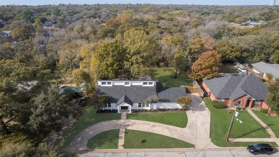 1205 Circle Lane, Bedford, TX 76022 - Image #3