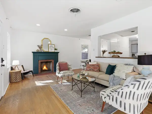 3804 Pershing Avenue, Fort Worth, TX 76107