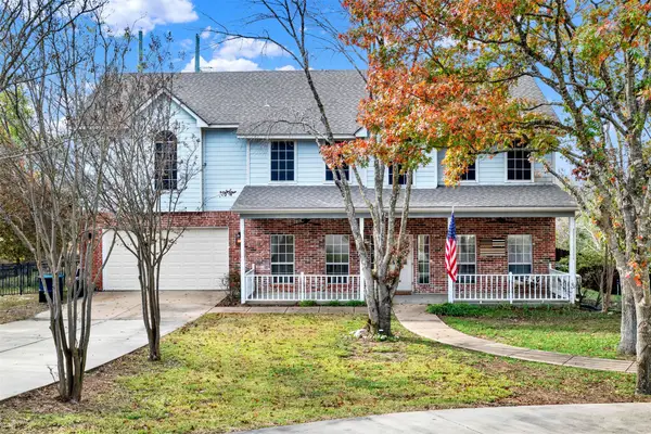 152 Valley View Court, Willow Park, TX 76087