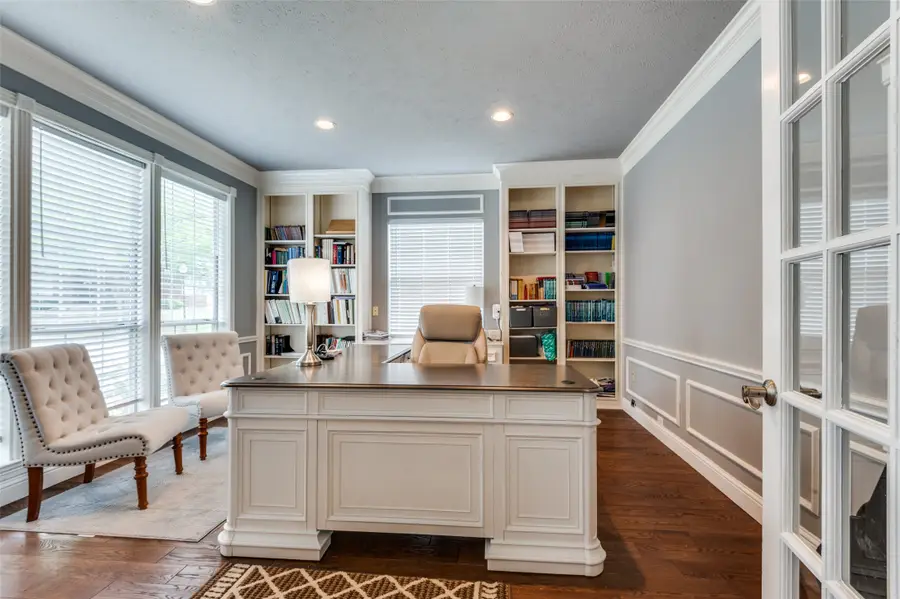 2204 Yaupon Drive, Irving, TX 75063 - Image #2