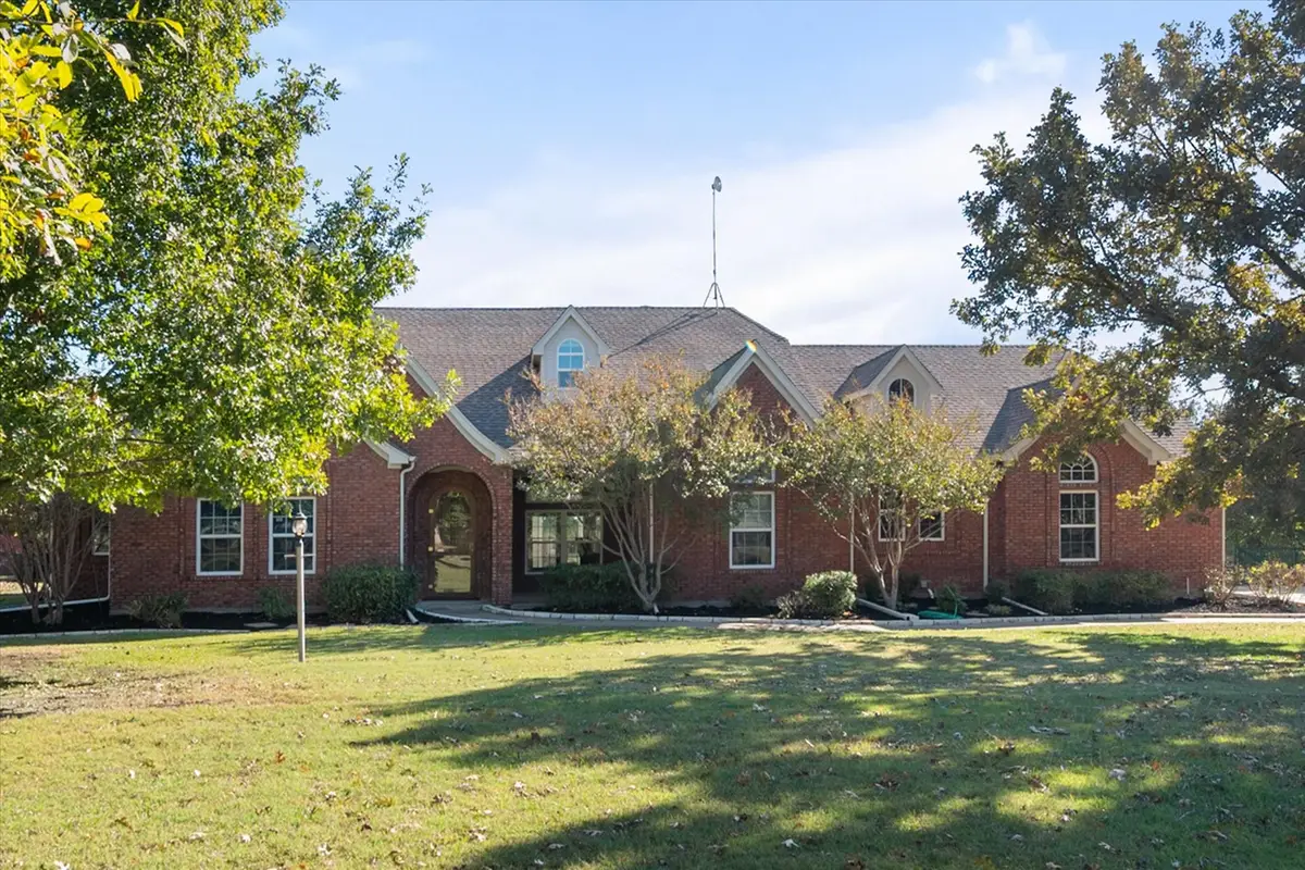 2420 Branch Creek Road, Venus, TX 76084 - Image #1