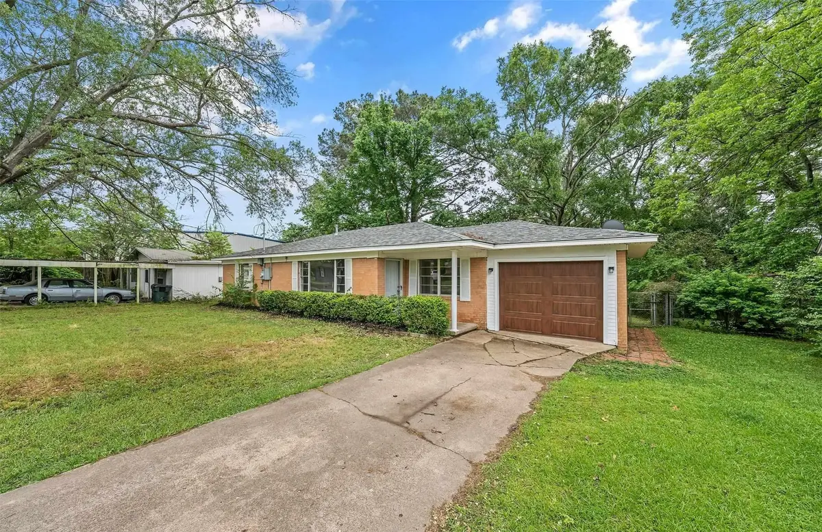 114 S Hearon Drive, Whitehouse, TX 75791 - Image #1