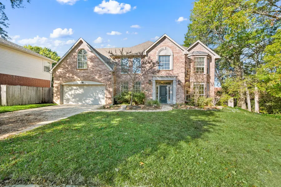 2504 Springhill Drive, Grapevine, TX 76051 - Image #2