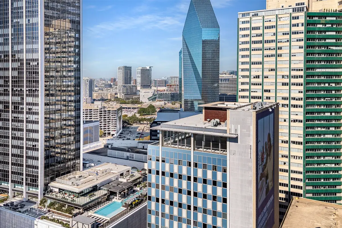 1505 Elm Street #1003, Dallas, TX 75201 - Image #1