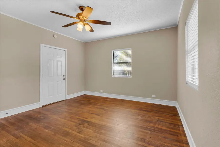 513 W Texas Street, Denison, TX 75020 - Image #3