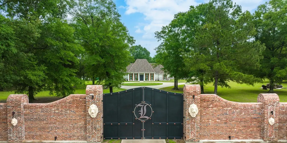 1882 County Rd 3000, Joaquin, TX 75954 - Image #1