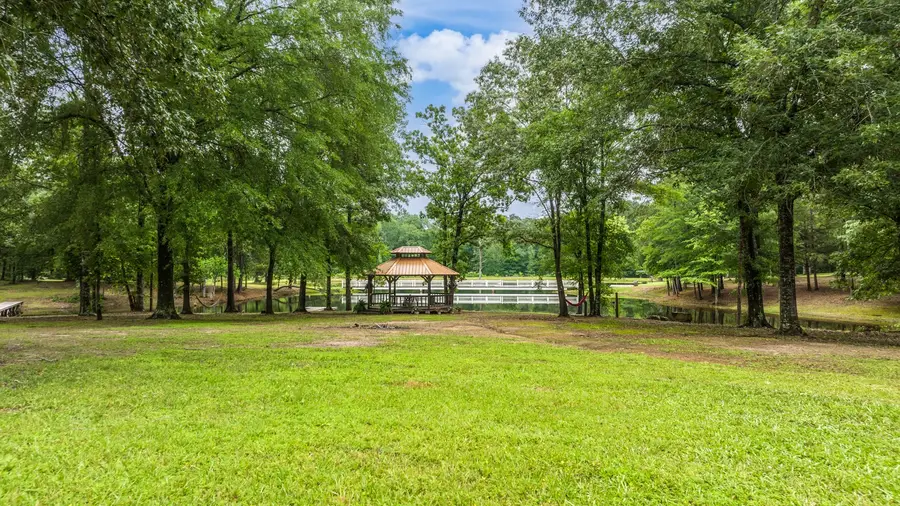 1882 County Rd 3000, Joaquin, TX 75954 - Image #2