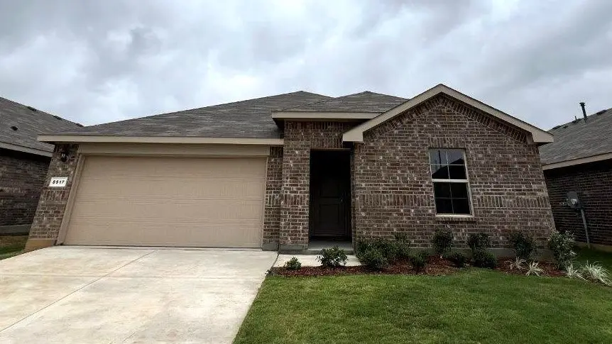 8517 Coffee Springs Drive, Fort Worth, TX 76131 - Image #1