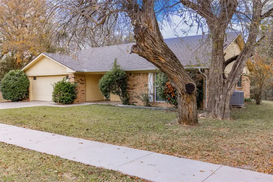 502 Charlotte Street, Greenville, TX 75402 - Image #2