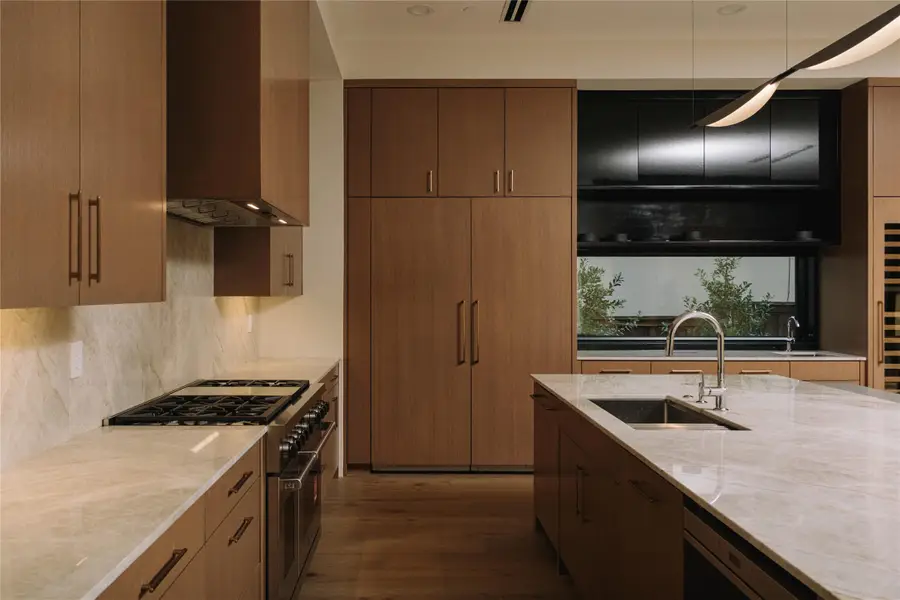 13236 Hughes Lane, Dallas, TX 75240 - Image #3