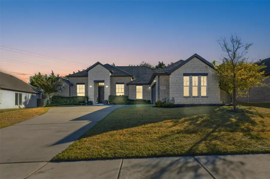 508 Yorktown Drive, Desoto, TX 75115 - Image #2