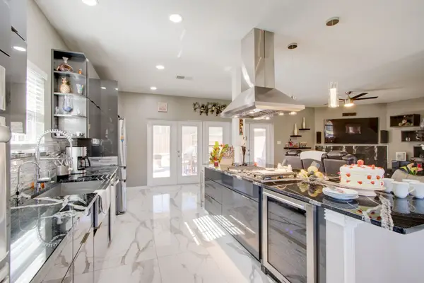 2209 Randi Road, Rowlett, TX 75088