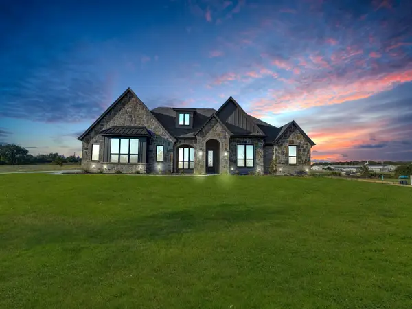 121 Desperado Way, Weatherford, TX 76085