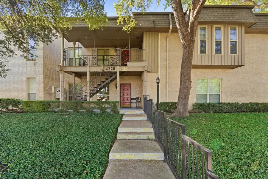 4320 Bellaire Drive S #221W, Fort Worth, TX 76109 - Image #2