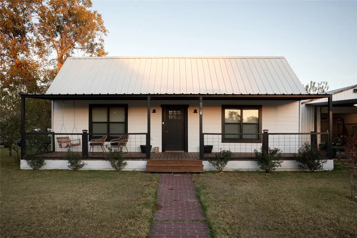 541 Chestnut Street, Baird, TX 79504 - #1