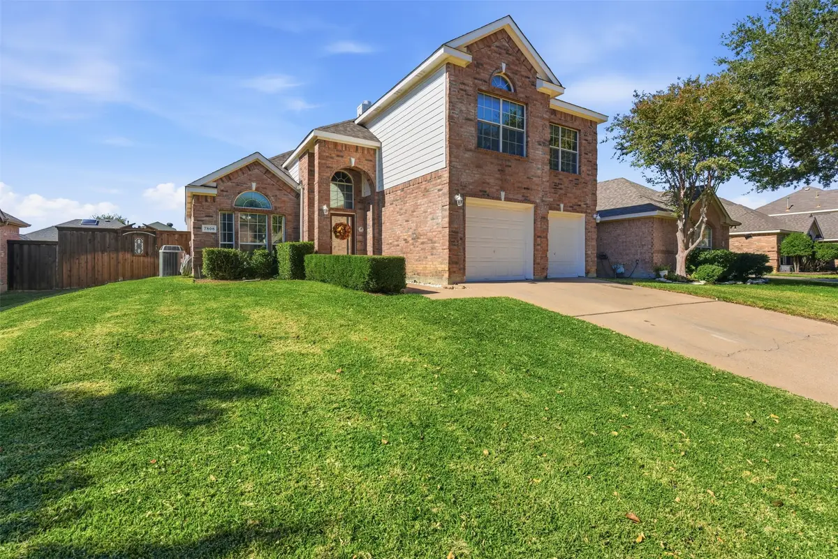7808 Brook Meadow Lane, Fort Worth, TX 76133 - Image #1
