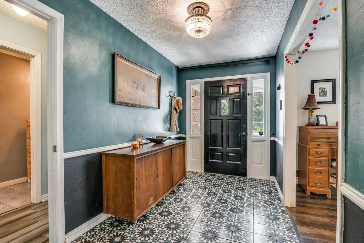 3306 Ridgedale Drive, Garland, TX 75041 - Image #1