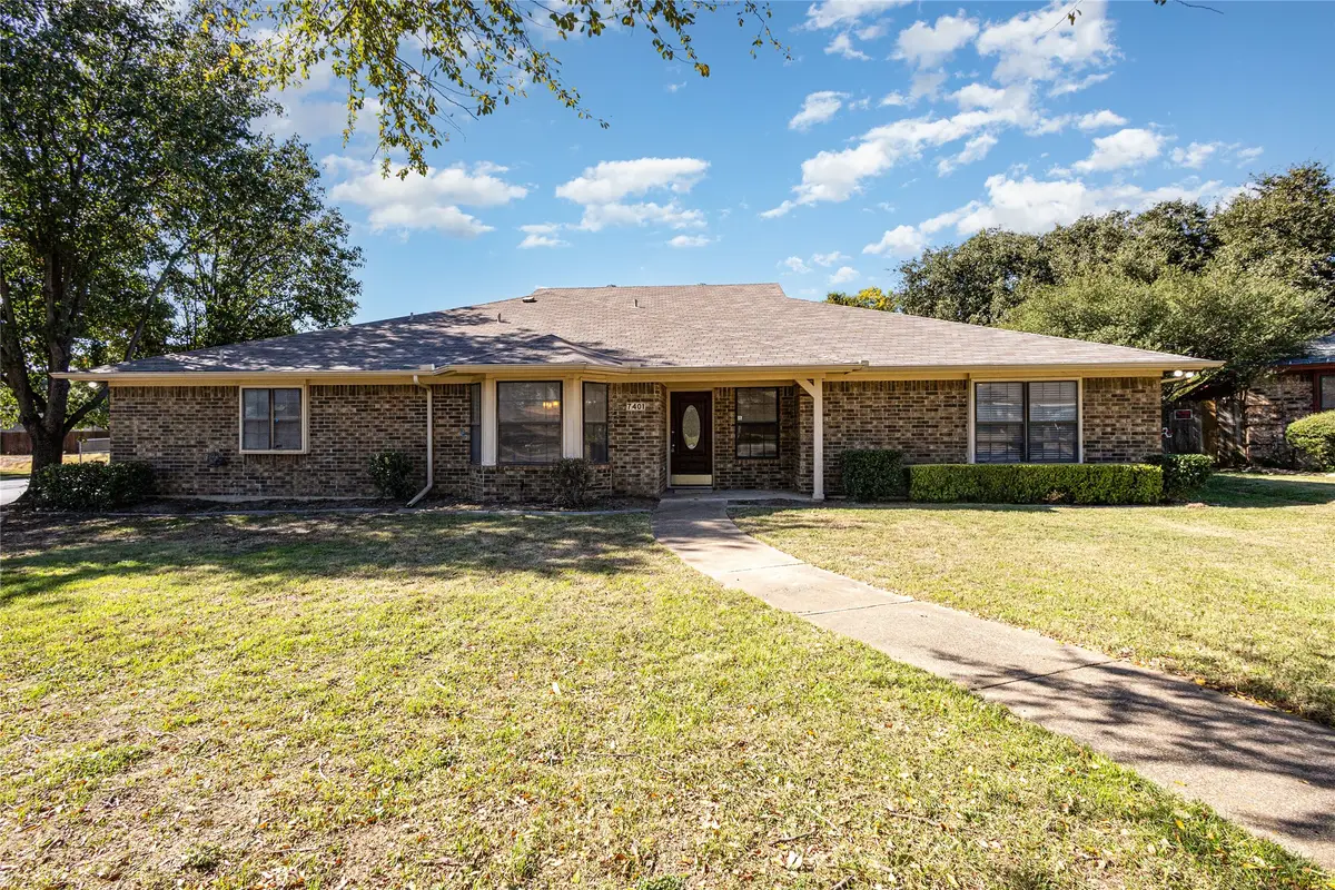7401 Windcrest Court N, North Richland Hills, TX 76182 - Image #1