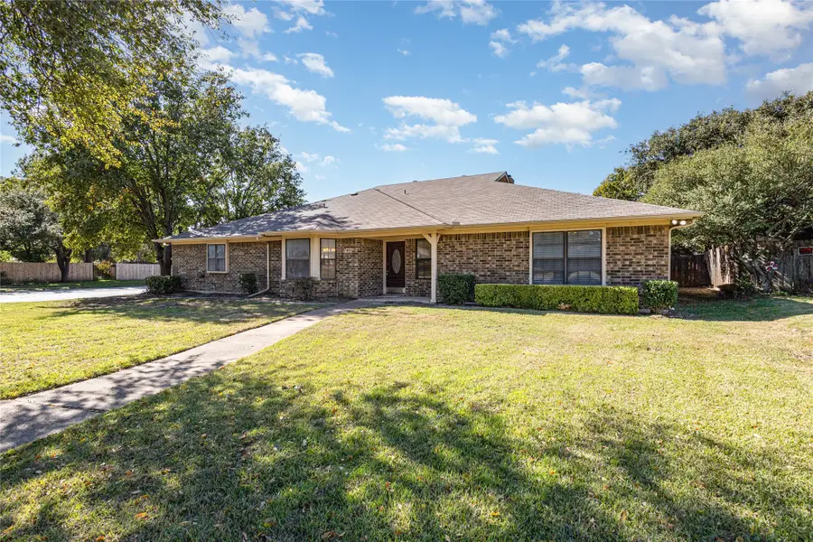 7401 Windcrest Court N, North Richland Hills, TX 76182 - Image #3