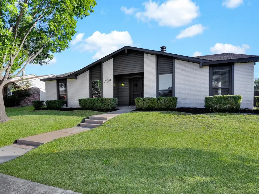 705 Green Canyon Drive, Mesquite, TX 75150 - Image #2