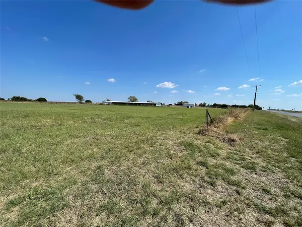 1100 S Liberty, Dublin, TX 76446