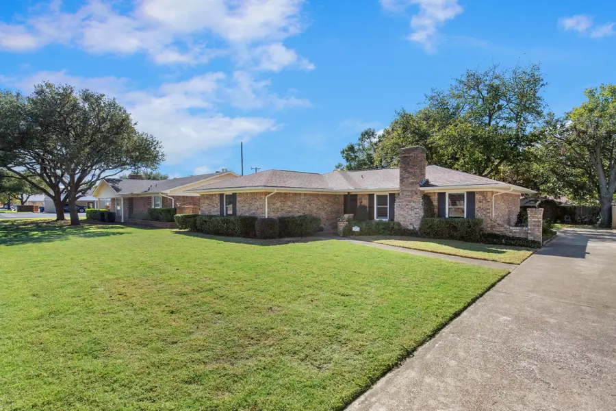 9073 Hillside Drive, Frisco, TX 75033 - Image #2