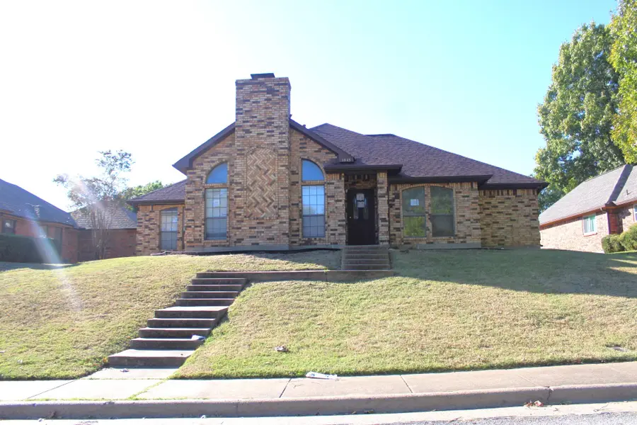1815 Seabrook Drive, Duncanville, TX 75137 - Image #2