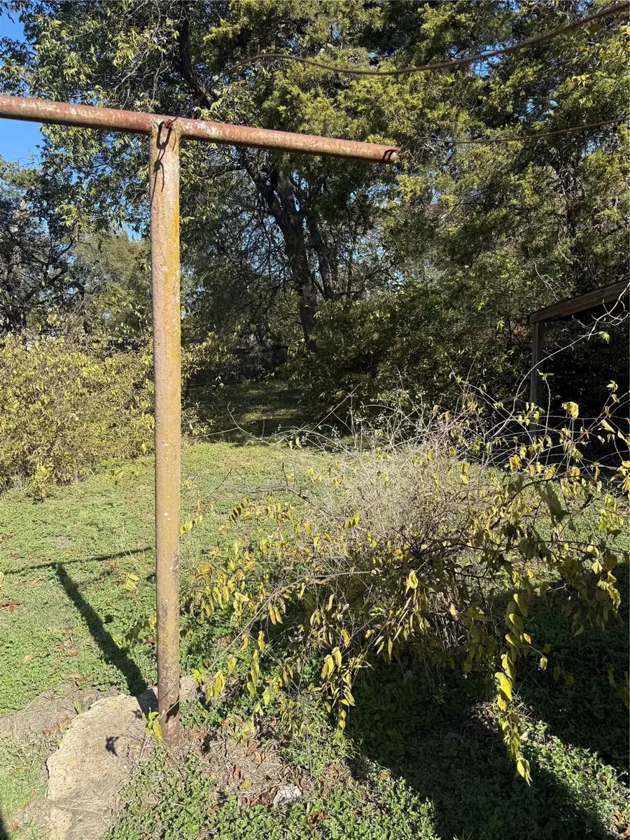 1421 E Ann Arbor Avenue, Dallas, TX 75216 - Image #3