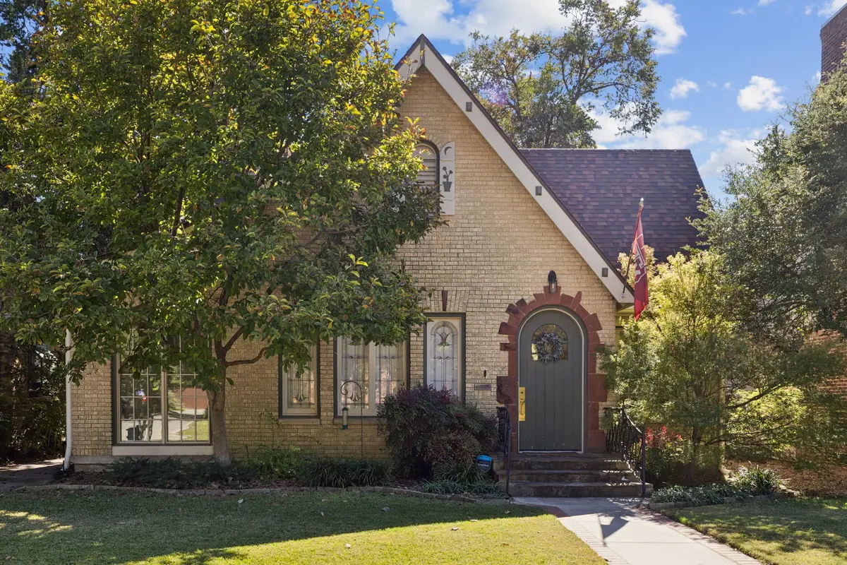 6006 Mercedes Avenue, Dallas, TX 75206 - Image #1