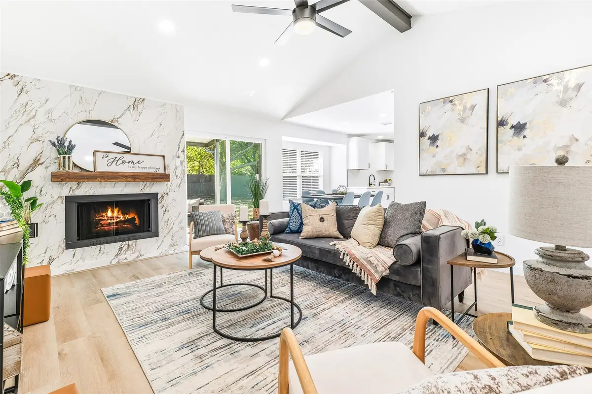 902 Warrington Court, Arlington, TX 76014 - Image #1