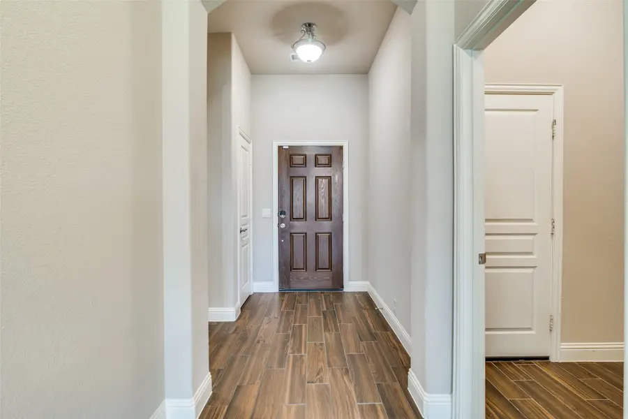 556 Avery Pointe, Lavon, TX 75166 - Image #2