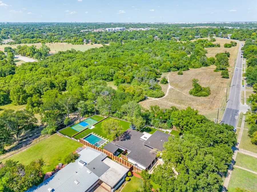9755 Van Dyke Road, Dallas, TX 75218 - Image #2