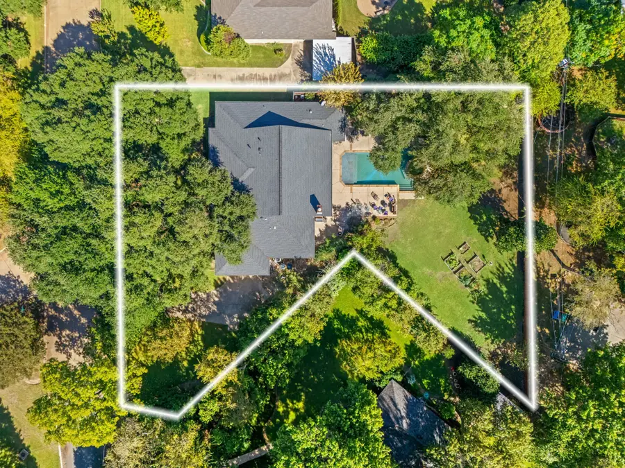 10710 Morning Glory Drive, Dallas, TX 75229 - Image #3