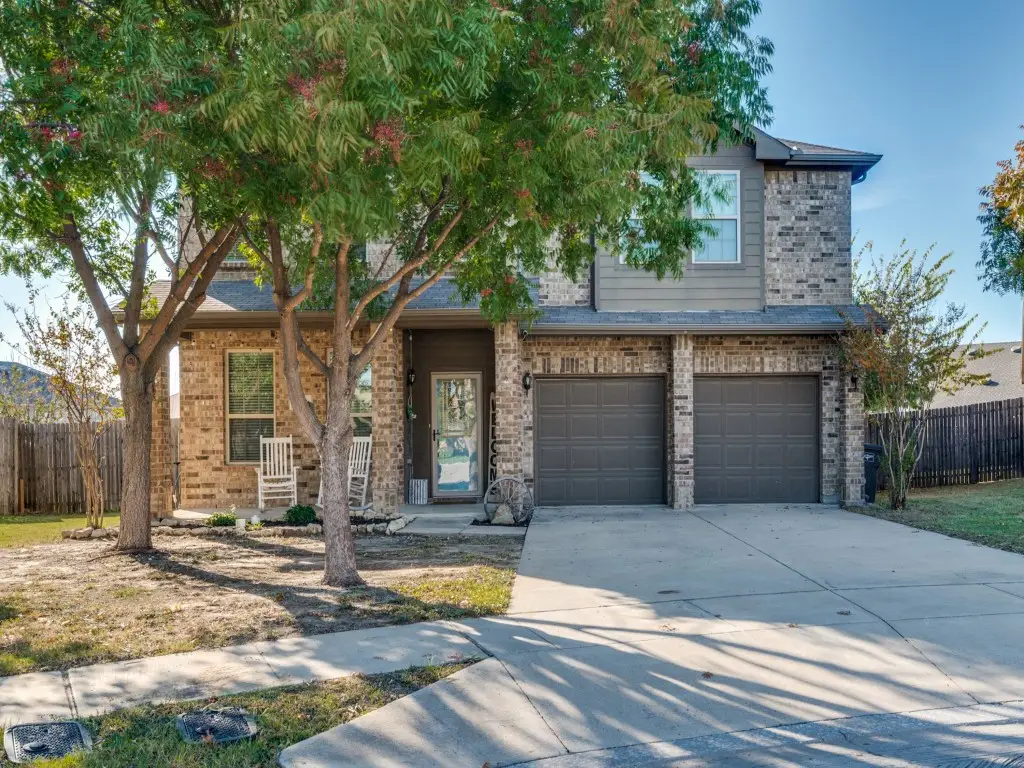 2904 Big Horn Bluff Court, Fort Worth, TX 76108 - Image #1