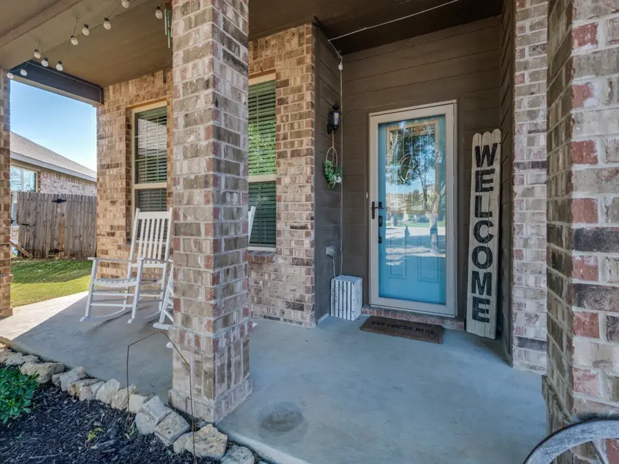 2904 Big Horn Bluff Court, Fort Worth, TX 76108 - Image #3