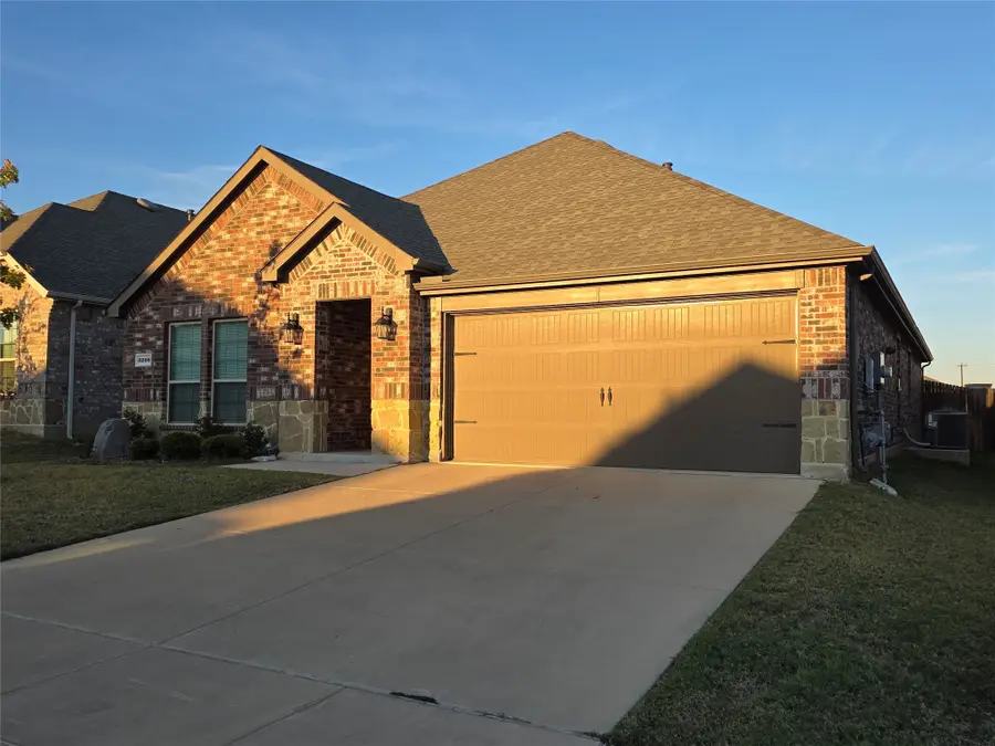 3206 Catoosa Lane, Aubrey, TX 76227 - Image #3