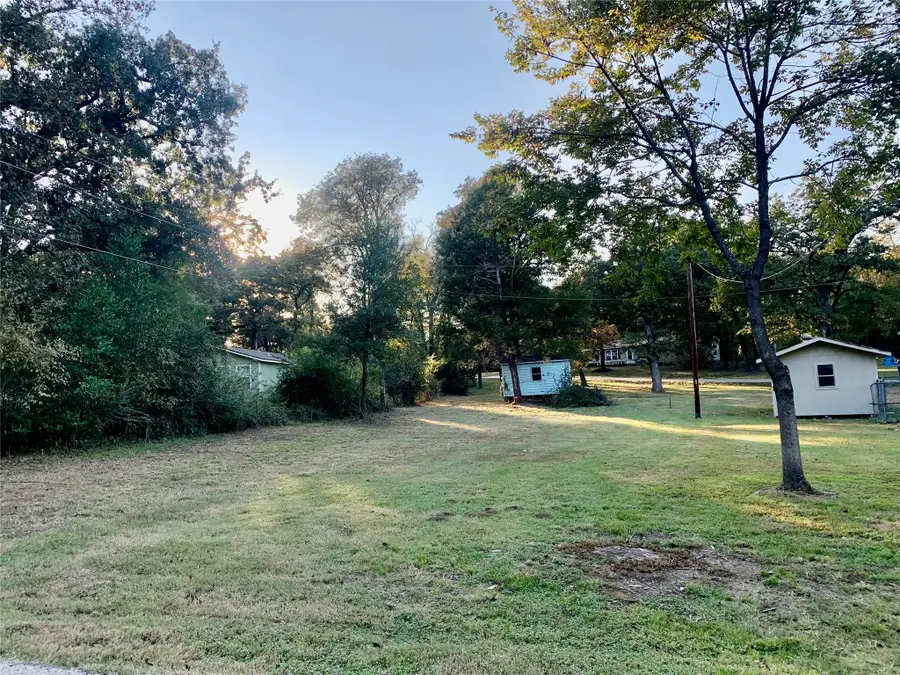 00 Leaning Oak Drive, Tool, TX 75143 - Image #3