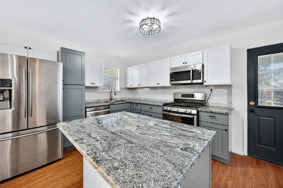 143 N Imperial Drive, Denison, TX 75020 - Image #2