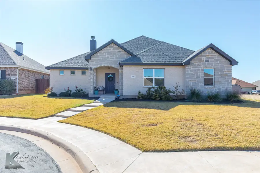 6717 Hillside Court, Abilene, TX 79606 - Image #2
