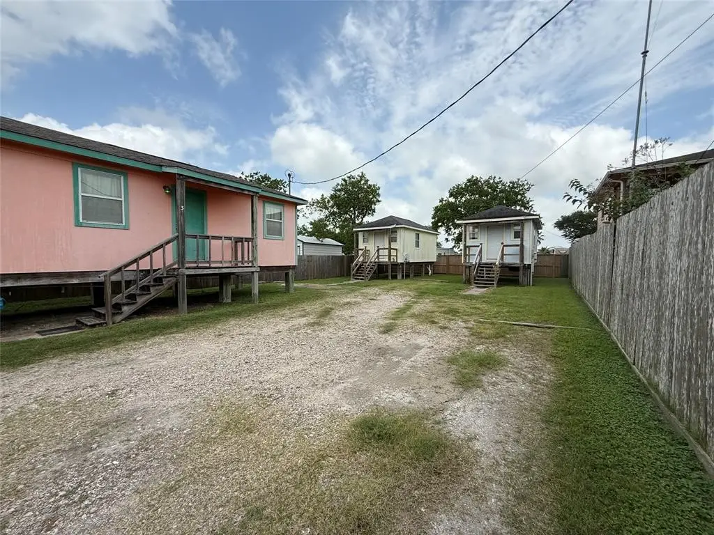 613 24th Street #A, Dickinson, TX 77539 - Image #1