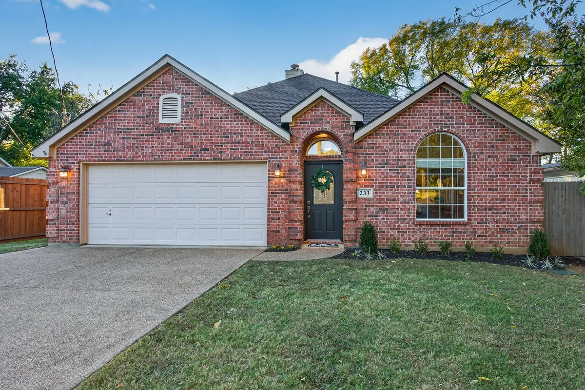 233 Adolphus Avenue, Lake Dallas, TX 75065 - Image #1