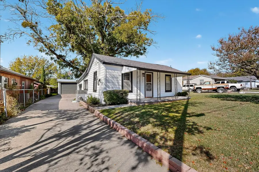 507 N Rusk Street, Weatherford, TX 76086 - Image #2