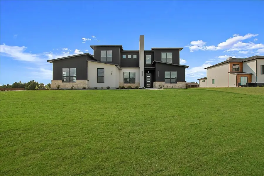 425 Whispering Way, Red Oak, TX 75154 - Image #2