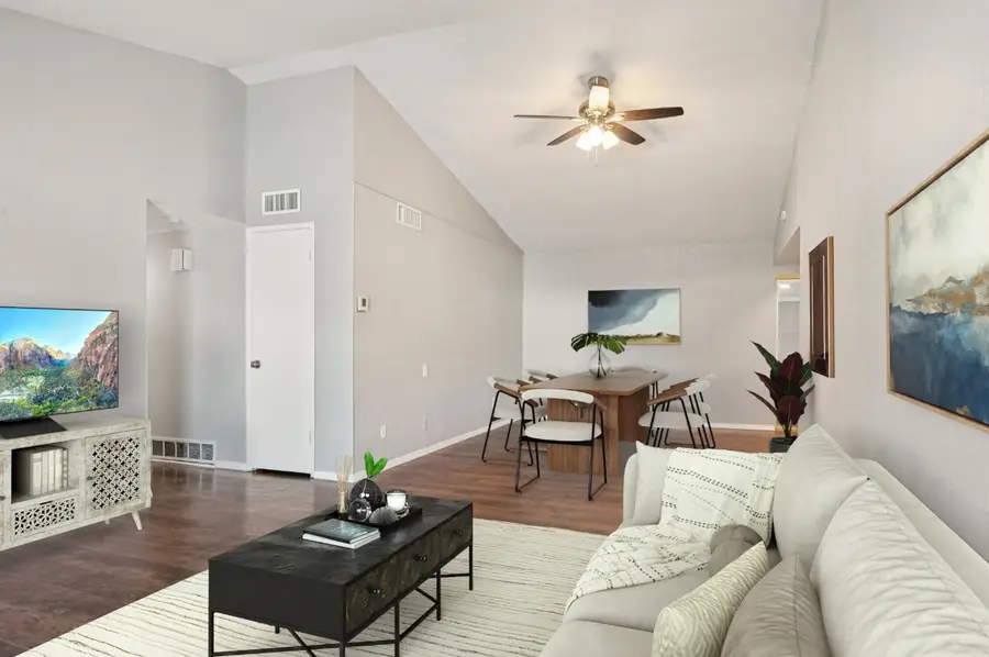 109 Harper Court, Grand Prairie, TX 75051 - Image #2