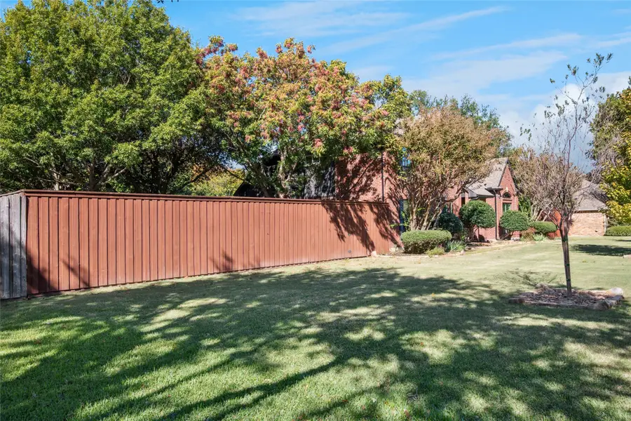 2913 Persimmon Place, Rowlett, TX 75088 - Image #2