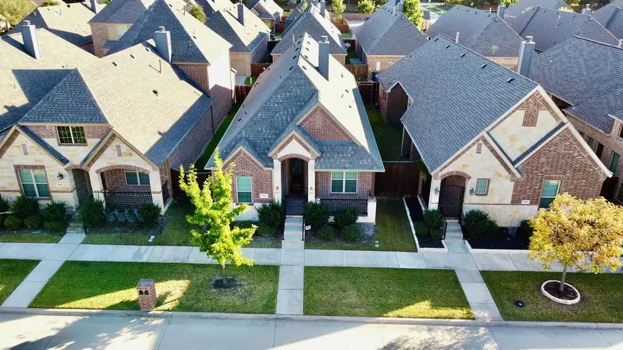 655 Enfield Drive, Frisco, TX 75036 - Image #3