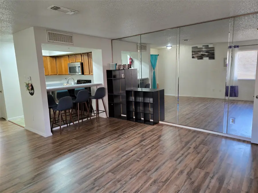 9835 Walnut Street #107, Dallas, TX 75243 - Image #2