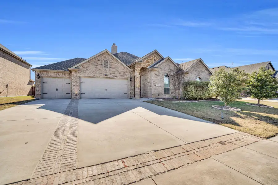 430 Hillstone Drive, Midlothian, TX 76065 - Image #2